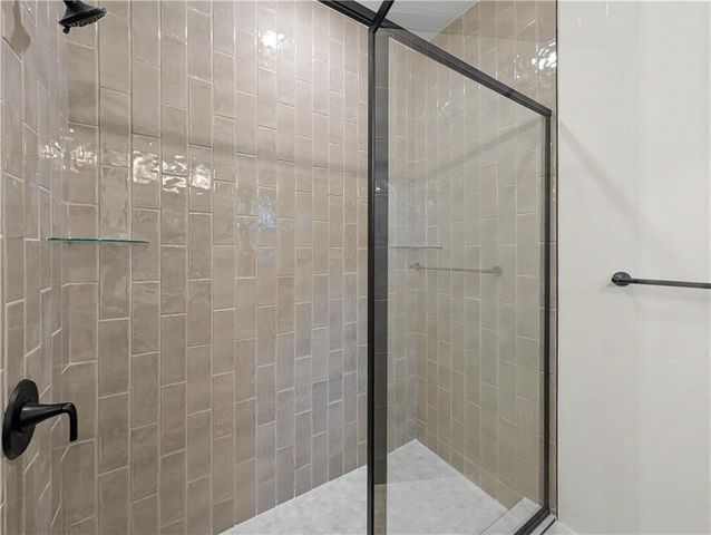 24 Cromarty Drive, Bella Vista, AR 72715