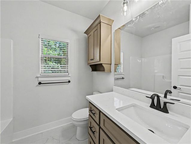 24 Cromarty Drive, Bella Vista, AR 72715