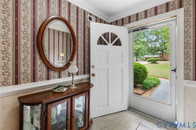 421 Paddington Dr, Midlothian, VA 23114
