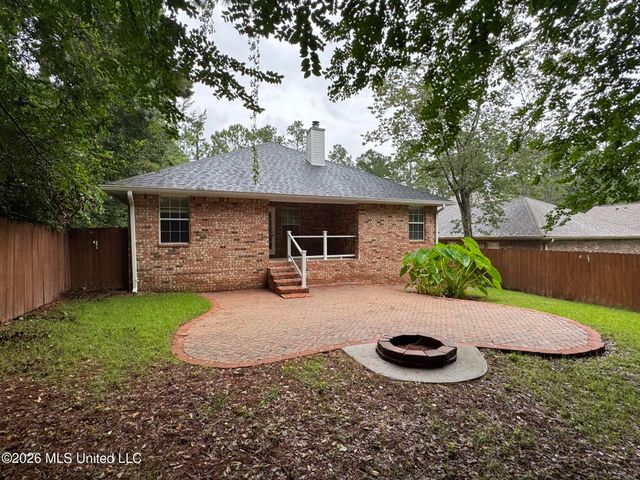 99118 Koloa Street, Diamondhead, MS 39525