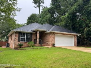 99118 Koloa Street, Diamondhead, MS 39525