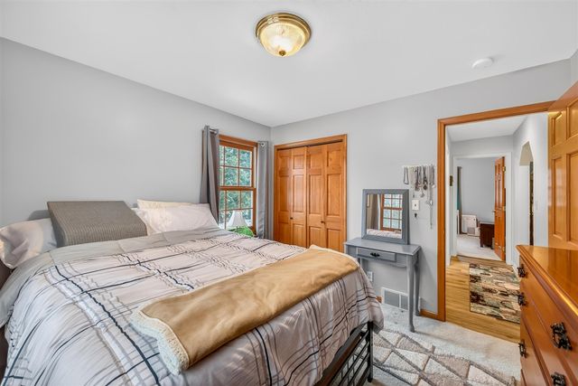 975 Glenwood Avenue, Muskegon, MI 49445