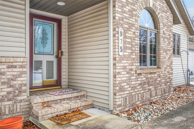 975 Glenwood Avenue, Muskegon, MI 49445