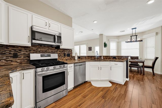 16827 Ship Anchor Drive, Friendswood, TX 77546