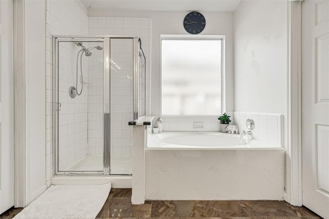 16827 Ship Anchor Drive, Friendswood, TX 77546