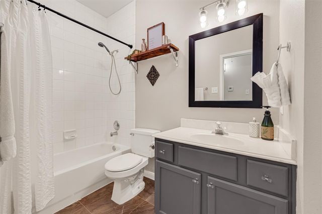 16827 Ship Anchor Drive, Friendswood, TX 77546