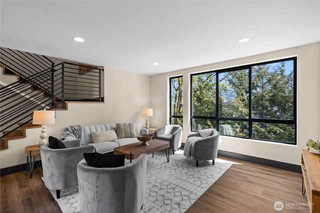 1128 31st Avenue S, Seattle, WA 98144