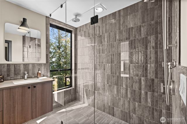 1128 31st Avenue S, Seattle, WA 98144