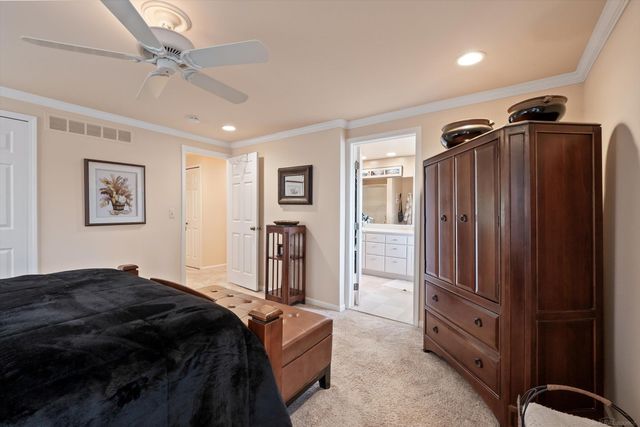 400 Lakes Edge Drive, Oxford Twp, MI 48371