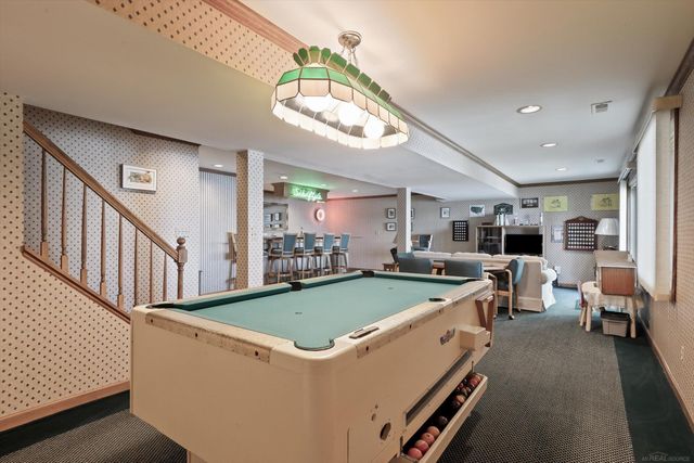 400 Lakes Edge Drive, Oxford Twp, MI 48371