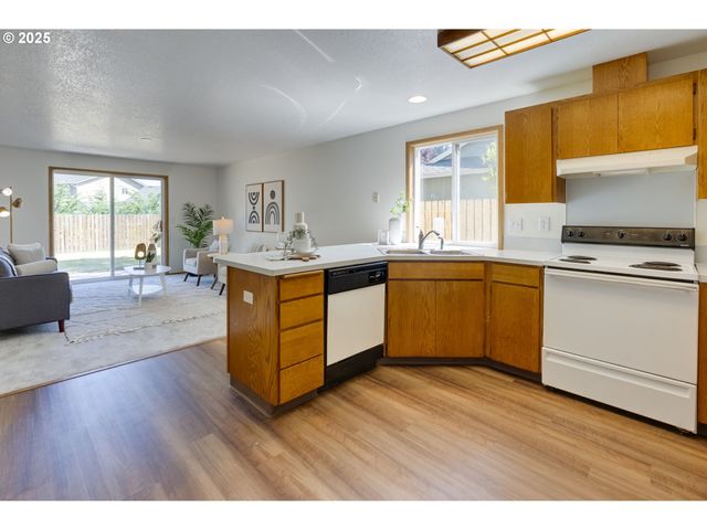 10800 Ne 90TH St, Vancouver, WA 98662
