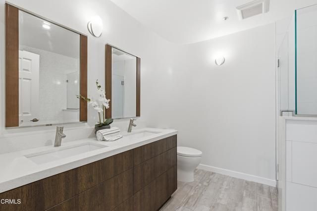 628 South Street B, Glendale, CA 91202