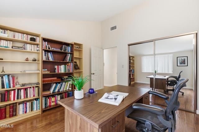 628 South Street B, Glendale, CA 91202