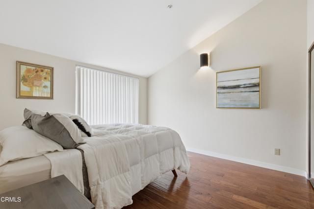 628 South Street B, Glendale, CA 91202