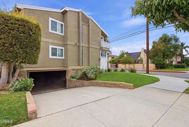 628 South Street B, Glendale, CA 91202