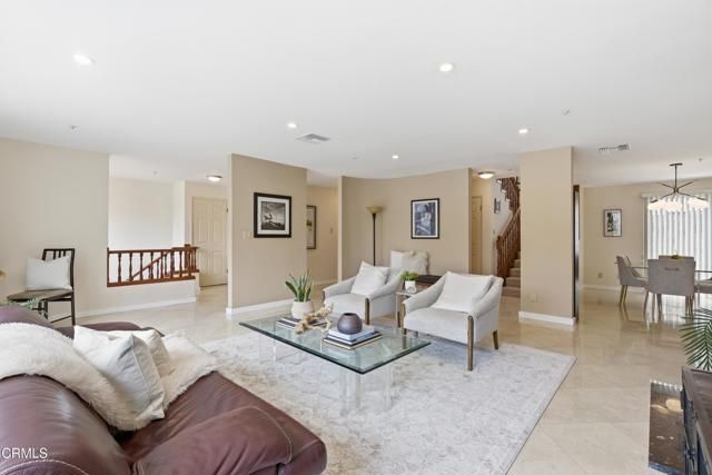 628 South Street B, Glendale, CA 91202