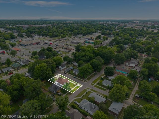 2800 N J Street, Fort Smith, AR 72901