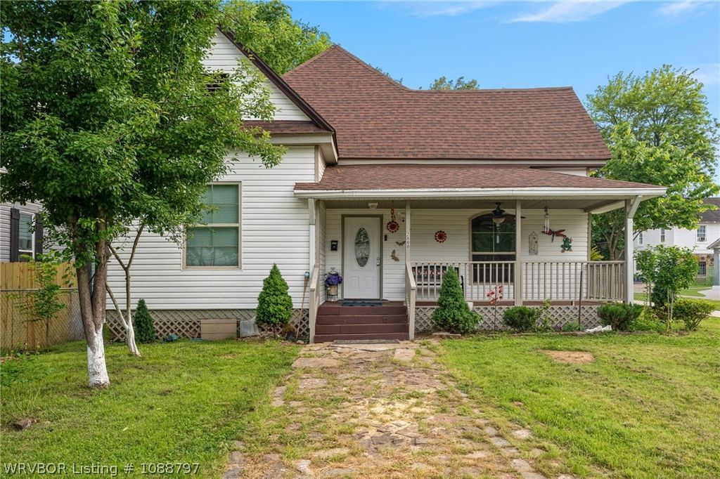 2800 N J Street, Fort Smith, AR 72901