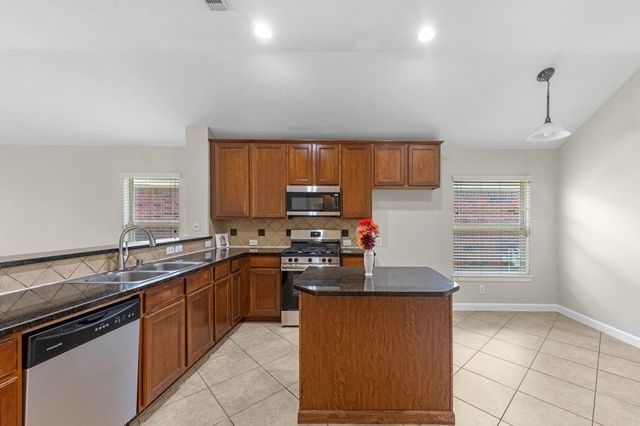 4014 Pinecrest Hollow, Houston, TX 77084