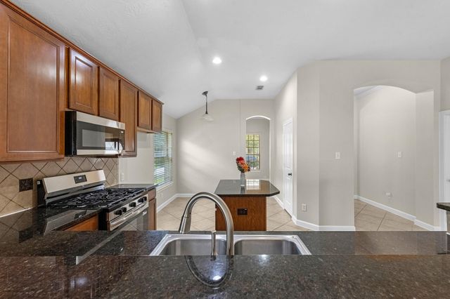 4014 Pinecrest Hollow, Houston, TX 77084