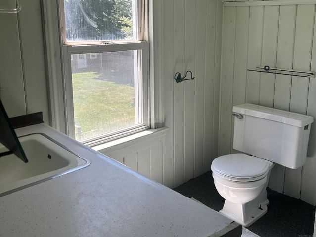 20 Argonne Terrace, Seymour, CT 06483