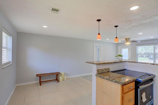 314 NW 12th Avenue, Delray Beach, FL 33444
