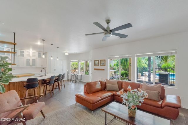 12347 N Mount Bigelow Road, Oro Valley, AZ 85755