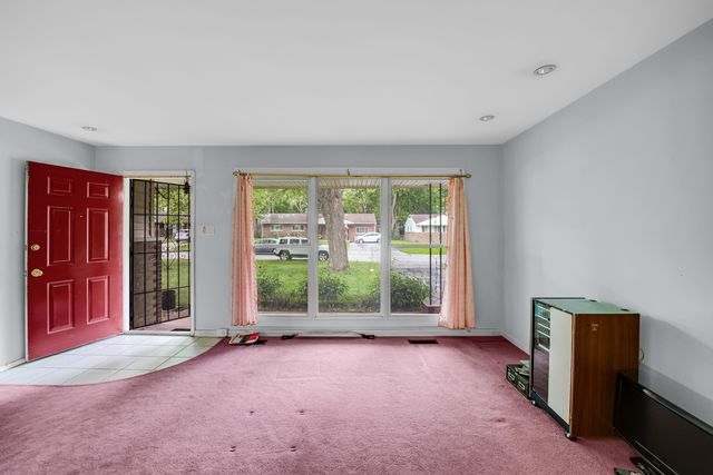 16623 Spaulding Avenue, Markham, IL 60428