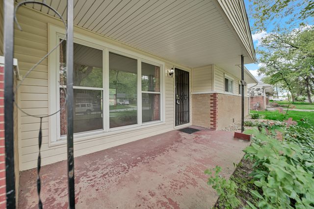 16623 Spaulding Avenue, Markham, IL 60428