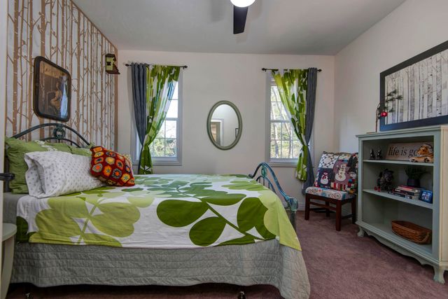 175 Split Rock Drive, Hollister, MO 65672