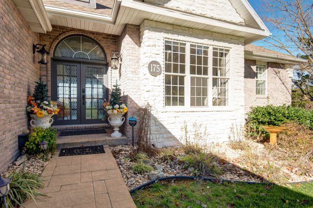 175 Split Rock Drive, Hollister, MO 65672