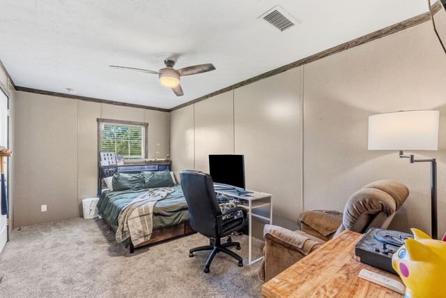 151 Hilltop Lane, Emory, TX 75440
