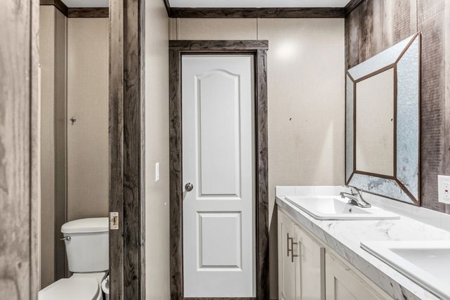 151 Hilltop Lane, Emory, TX 75440