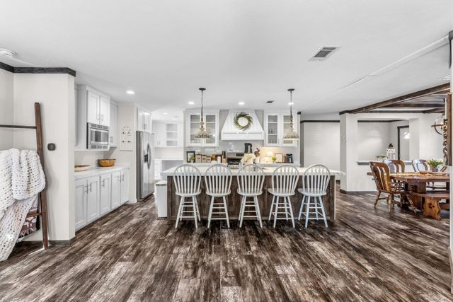 151 Hilltop Lane, Emory, TX 75440