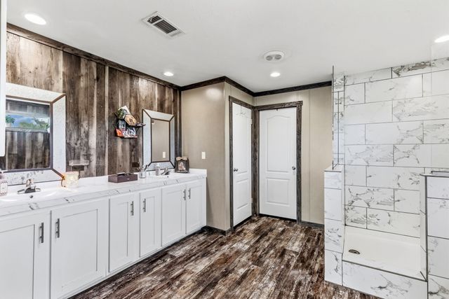151 Hilltop Lane, Emory, TX 75440