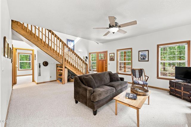 53481 Brookie Way, La Pine, OR 97739