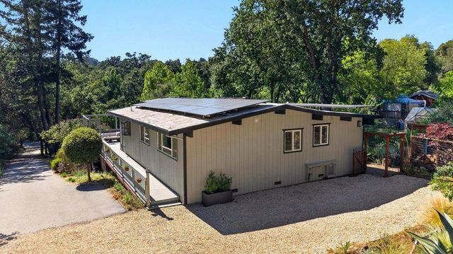 8484 E Zayante Road, Felton, CA 95018