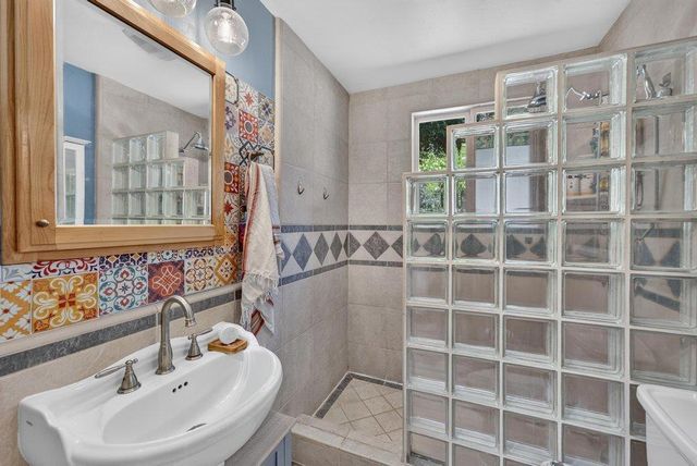 8484 E Zayante Road, Felton, CA 95018