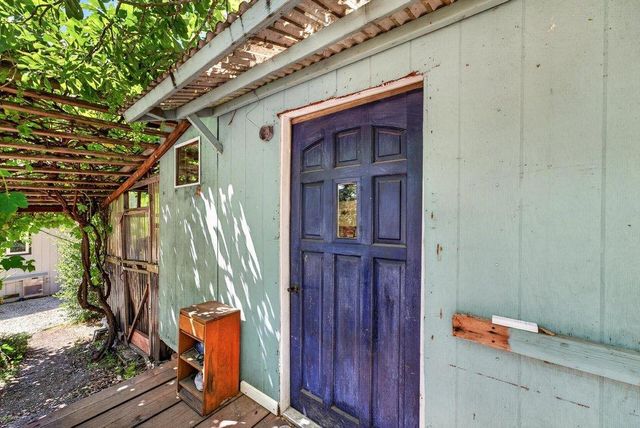8484 E Zayante Road, Felton, CA 95018