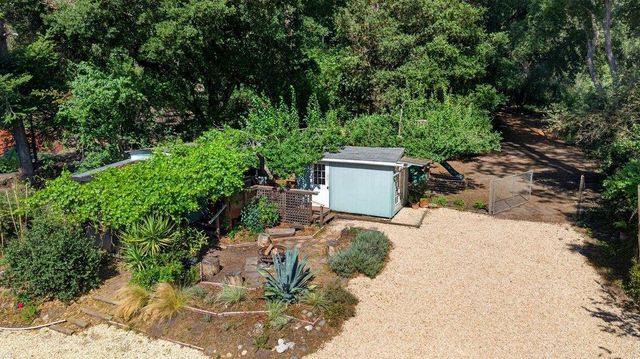 8484 E Zayante Road, Felton, CA 95018
