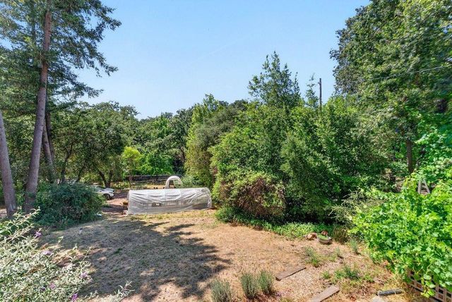 8484 E Zayante Road, Felton, CA 95018