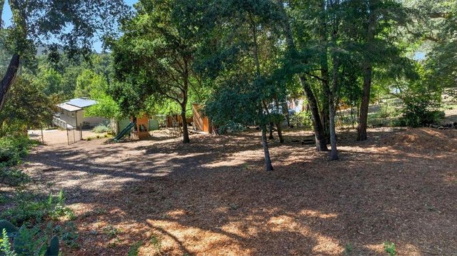 8484 E Zayante Road, Felton, CA 95018