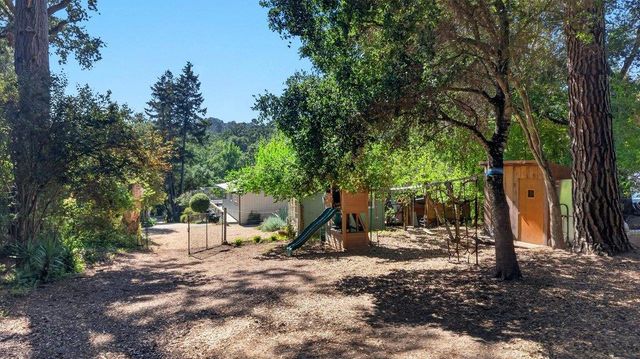 8484 E Zayante Road, Felton, CA 95018