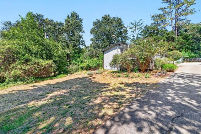 8484 E Zayante Road, Felton, CA 95018