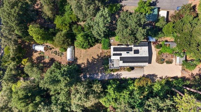 8484 E Zayante Road, Felton, CA 95018