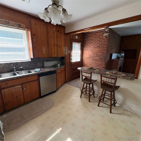 326 GROVE PARK Drive, Montgomery, AL 36109