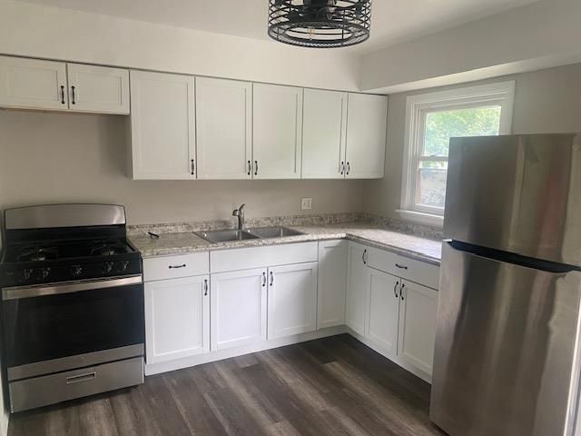 638 E Columbine Drive, Beloit, WI 53511