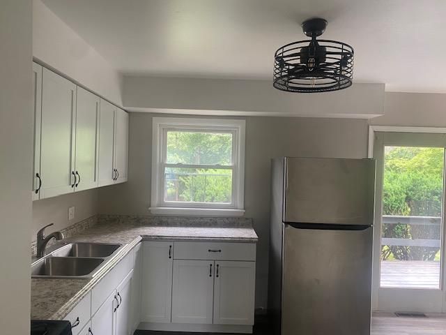 638 E Columbine Drive, Beloit, WI 53511