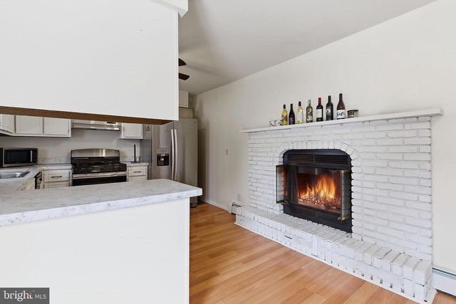 51 OREGON AVE, Waretown, NJ 08758