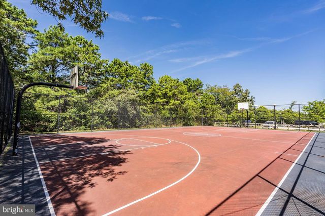 51 OREGON AVE, Waretown, NJ 08758